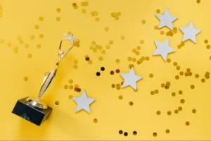 Which Non-Monetary Employee Recognition Rewards Make an Impact?